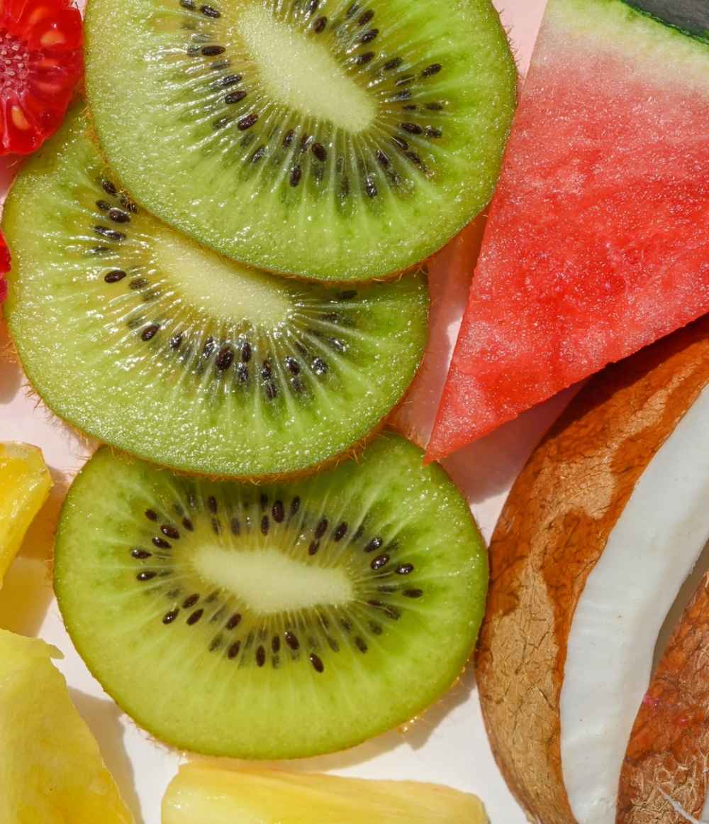 100% Natural Fruity 4-Pack Lip Balm - eos